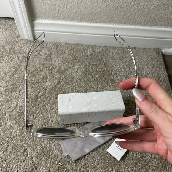 DIOR sunglasses - Picture 6 of 8